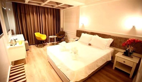 Standard Suite