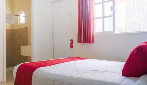 Standard Room, 2 Queen Beds