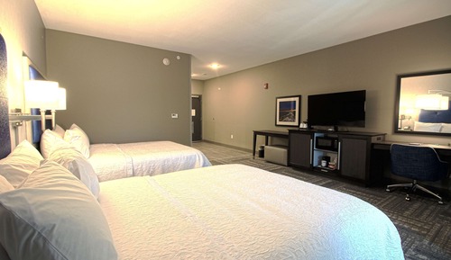 Room, 2 Queen Beds, Accessible, Non Smoking (Hearing)