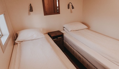 Twin Room, Shared Bathroom