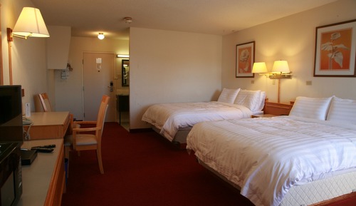 Classic Studio Suite, 2 Queen Beds