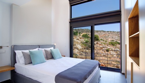 Duplex, Sea View