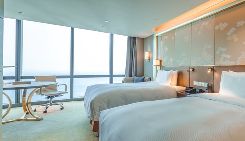Double Executive Corner Room