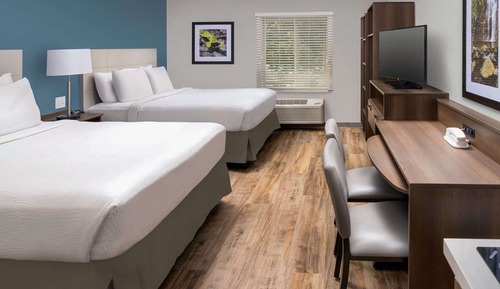 Standard Studio, 2 Queen Beds, Kitchen