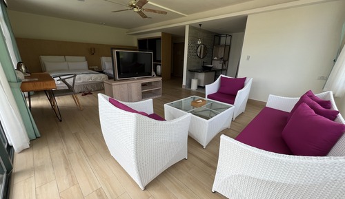 Deluxe Double Room, Ocean View (King OR Double beds)