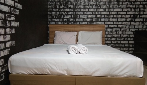 Family Room, Multiple Beds