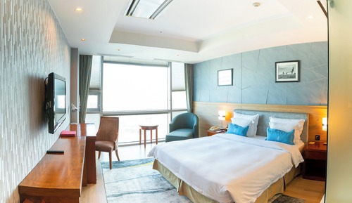 Deluxe Room, 1 King Bed
