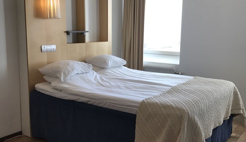 Double Room (Extra Bed and Workspace)