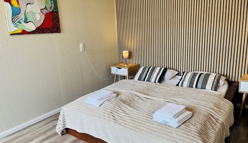 Classic Condo (F3)