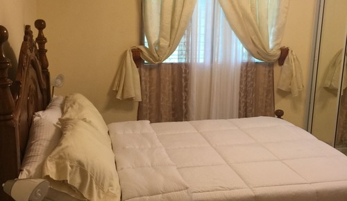 Gallery Room, 1 Queen Bed