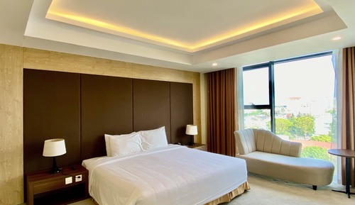 Executive Suite