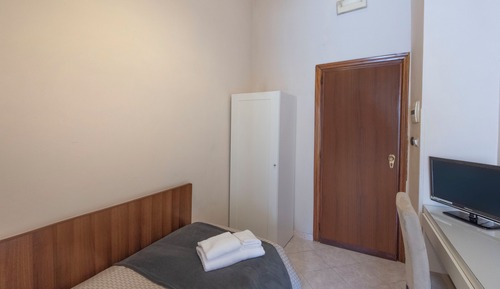 Economy Single Room