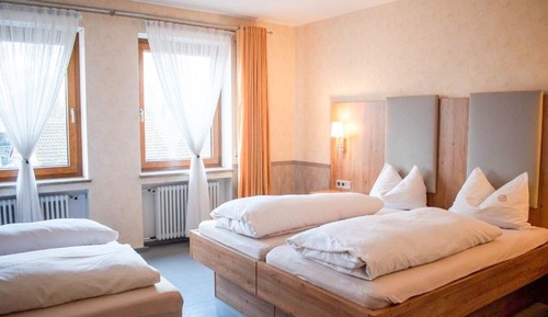 Comfort Triple Room