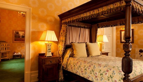 Four Poster Suite