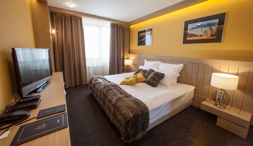 Double or Twin Room (Free Spa Access, WiFi, Fitness)