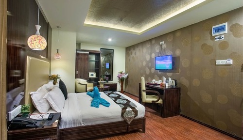 Executive Double Room, City View