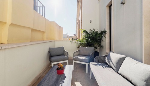Duplex, 2 Bedrooms, Mezzanine