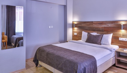 Comfort Triple Room