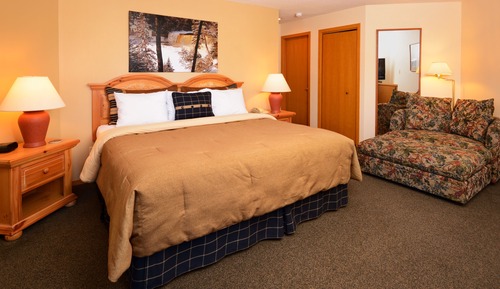 Premier Condo, 2 Bedrooms