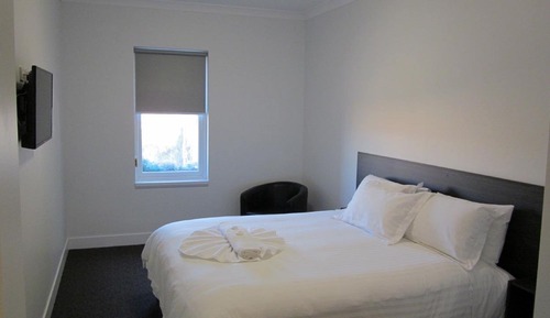 King Kitchenette Room