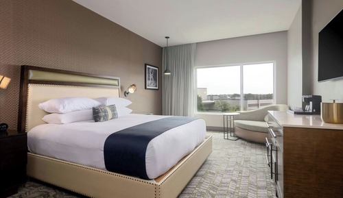 Deluxe Room, 1 King Bed, Non Smoking
