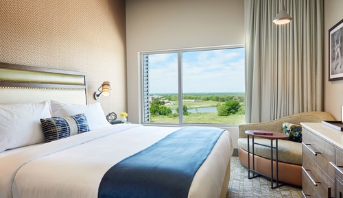 Premium Room, 1 King Bed, Non Smoking