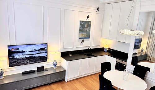 VOTRE Suite, 1 Bedroom (Royal Route View, 62 m2, ul. Królewska 2)