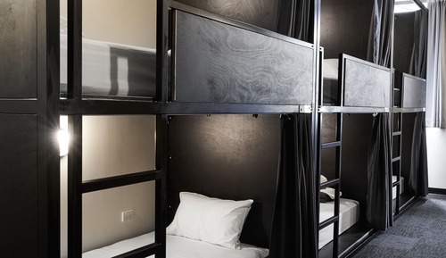 Single Bed in Mixed Dormitory