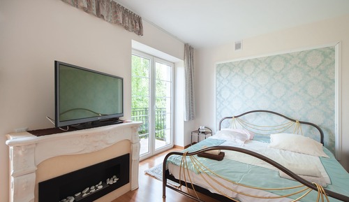 Grand Room, 1 King Bed