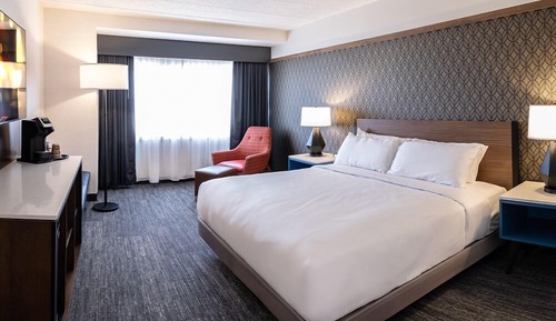 Standard Room, 1 King Bed, Non Smoking