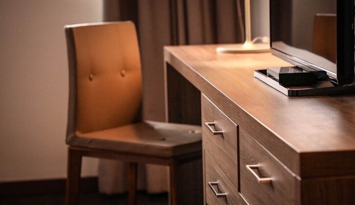 Room, Connecting Rooms