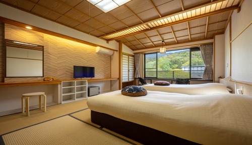 [Mountain Side Superior] Japanese-Modern Twin, 12 Tatami Mats, Non-Smoking