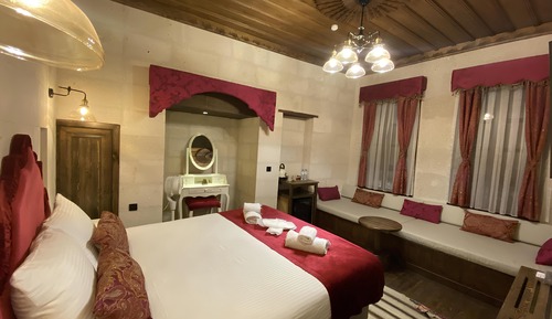 Superior Room, Balcony, Courtyard View