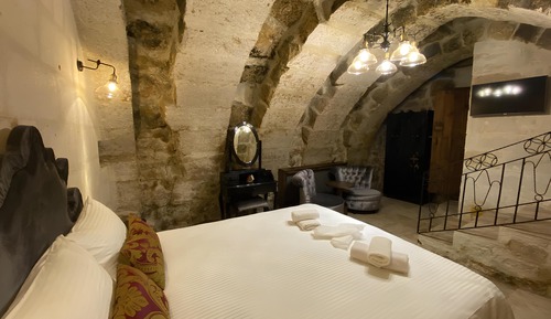 Economy Double Room, Garden View