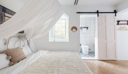 Standard Studio Suite, Courtyard View