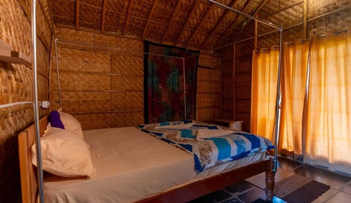 Deluxe Double Room, Balcony, Garden View