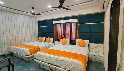 Deluxe Double Room, City View