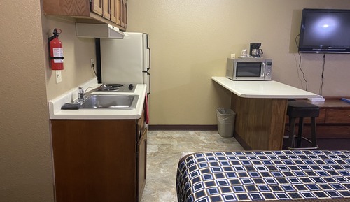 Family Suite, 2 Queen Beds, Kitchen