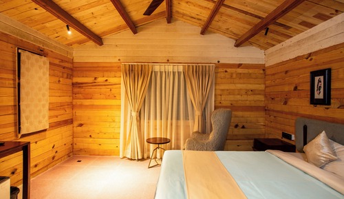 Garden View Chalet