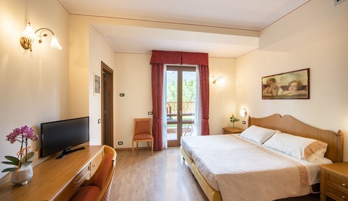 Superior Room, Mountain View