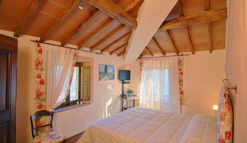 Superior Double Room (Montegrossi)