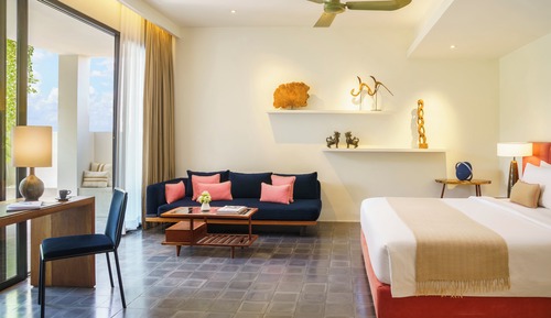 Deluxe Terrace Room + Free Minibar.