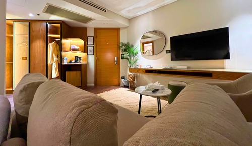 Premium Room