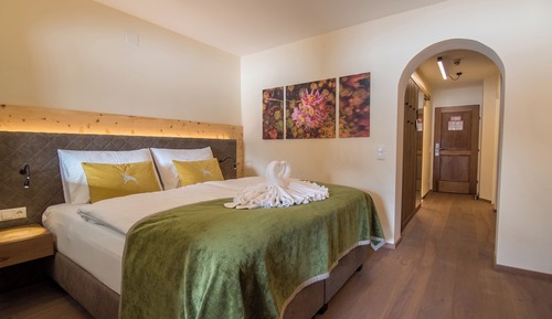 Comfort Suite, 1 Double Bed, Lake View, Lakeside