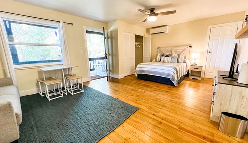 Premium Studio Suite, 1 Bedroom, Non Smoking, Garden View