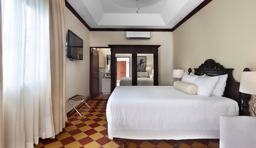 Traditional Room, 1 Queen Bed