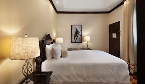 Classic Room, 1 Queen Bed