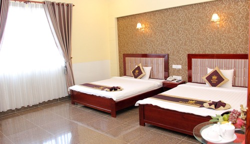 Deluxe Family Room