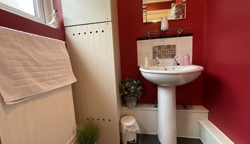 R6 Double En-suite Room
