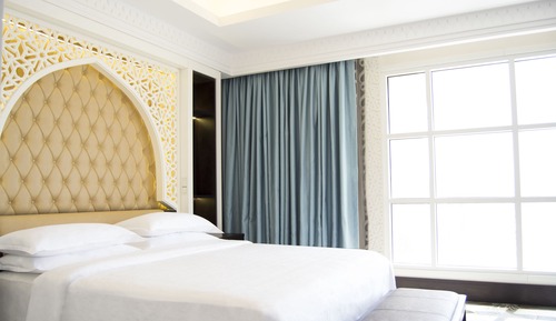 Deluxe Room, 1 King Bed, Non Smoking